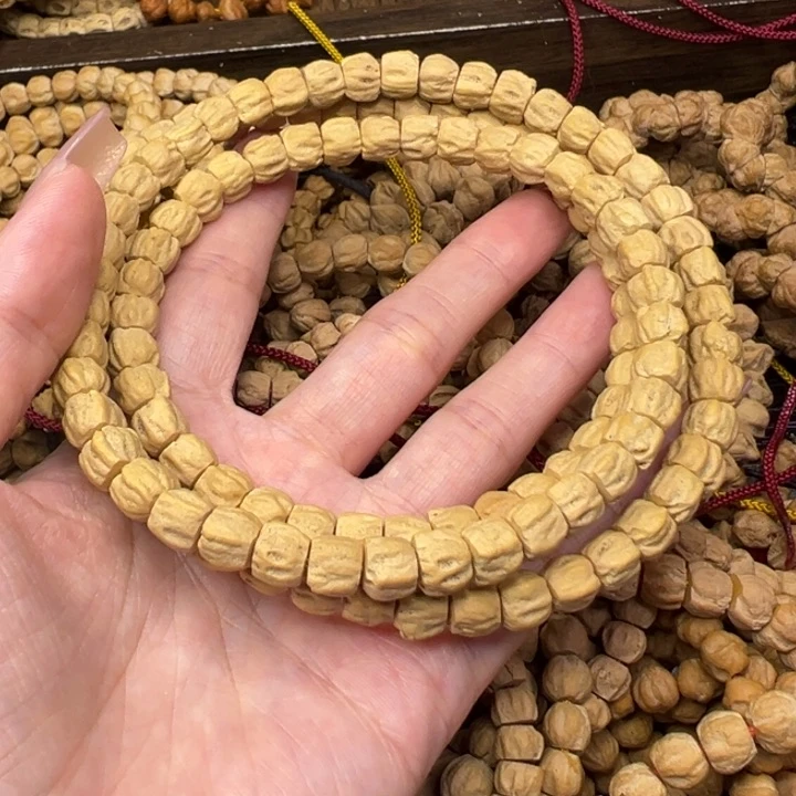 【闪购商品】吊坠柏香籽/百香籽