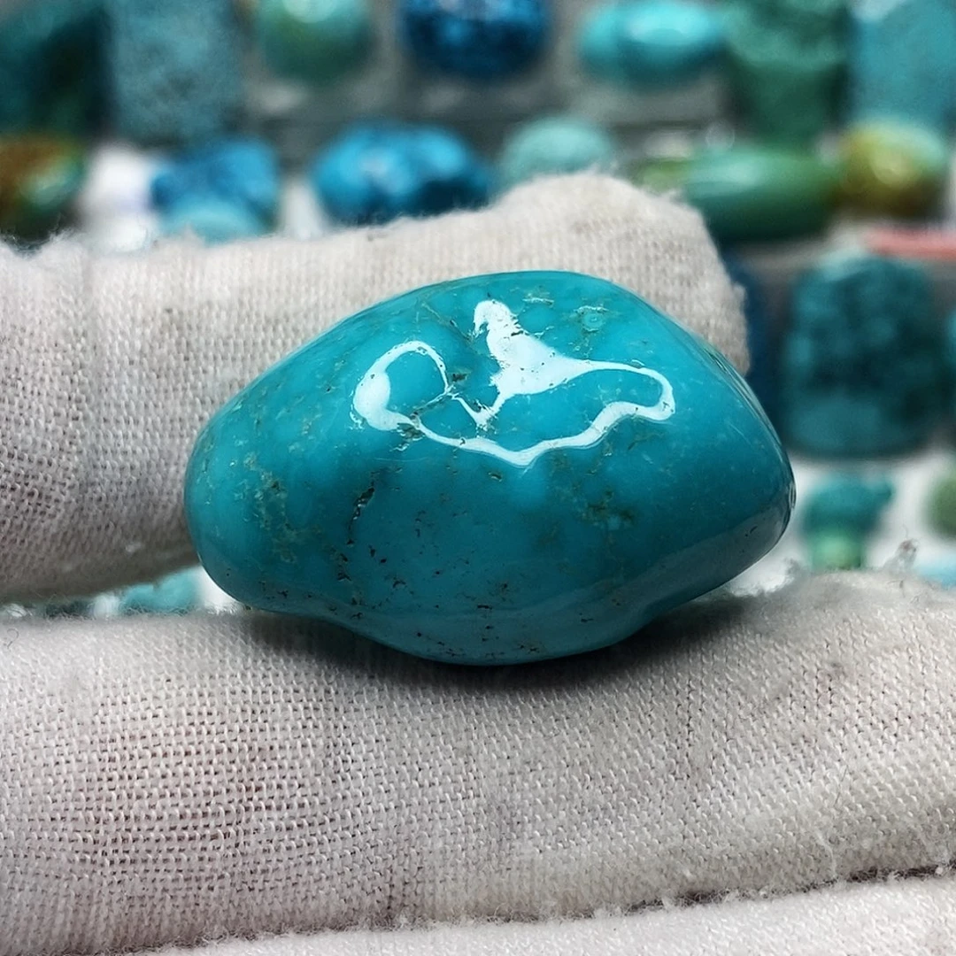 绿松石未镶嵌天然原矿 带武汉地大证书