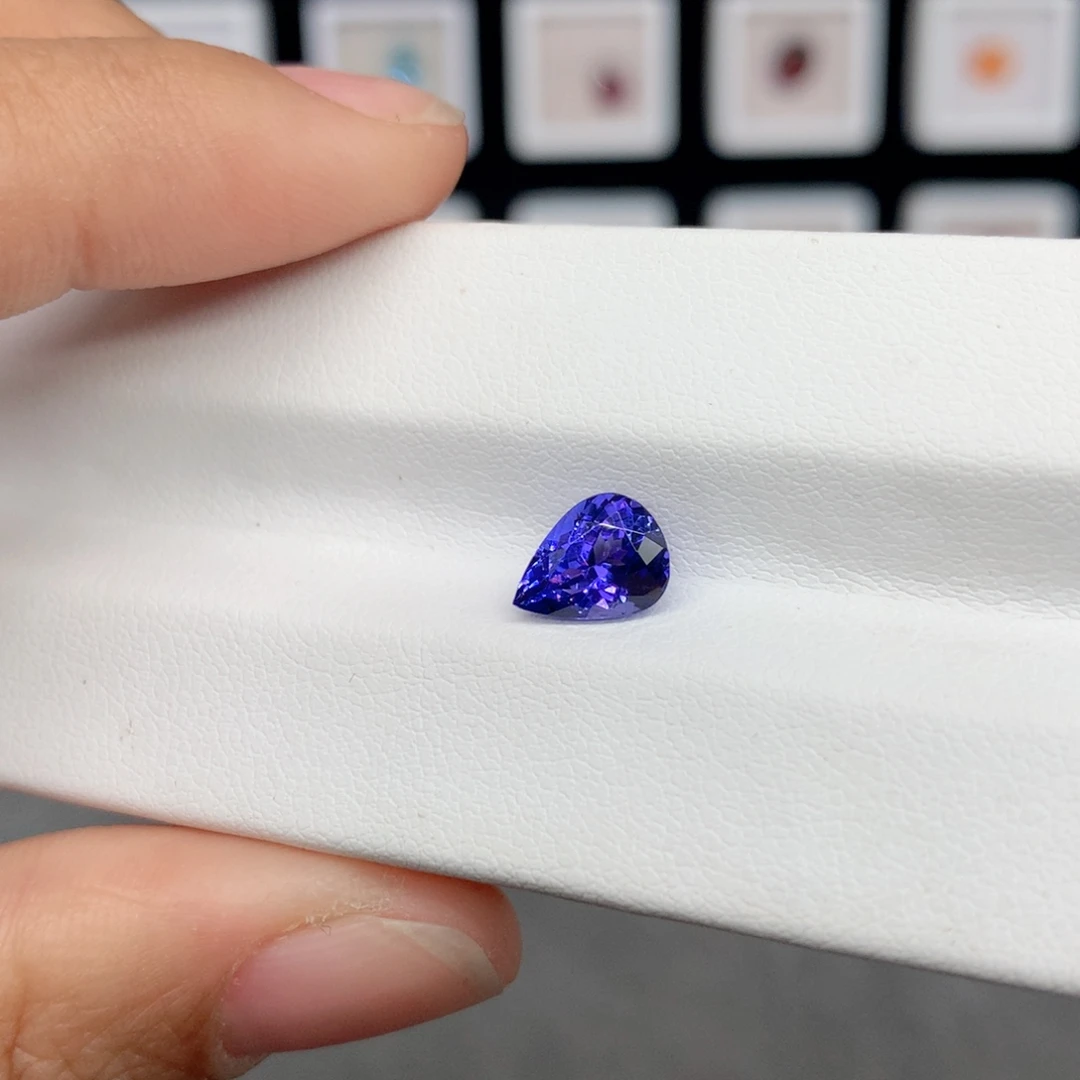 d***o坦桑石裸石未镶嵌1.52克拉