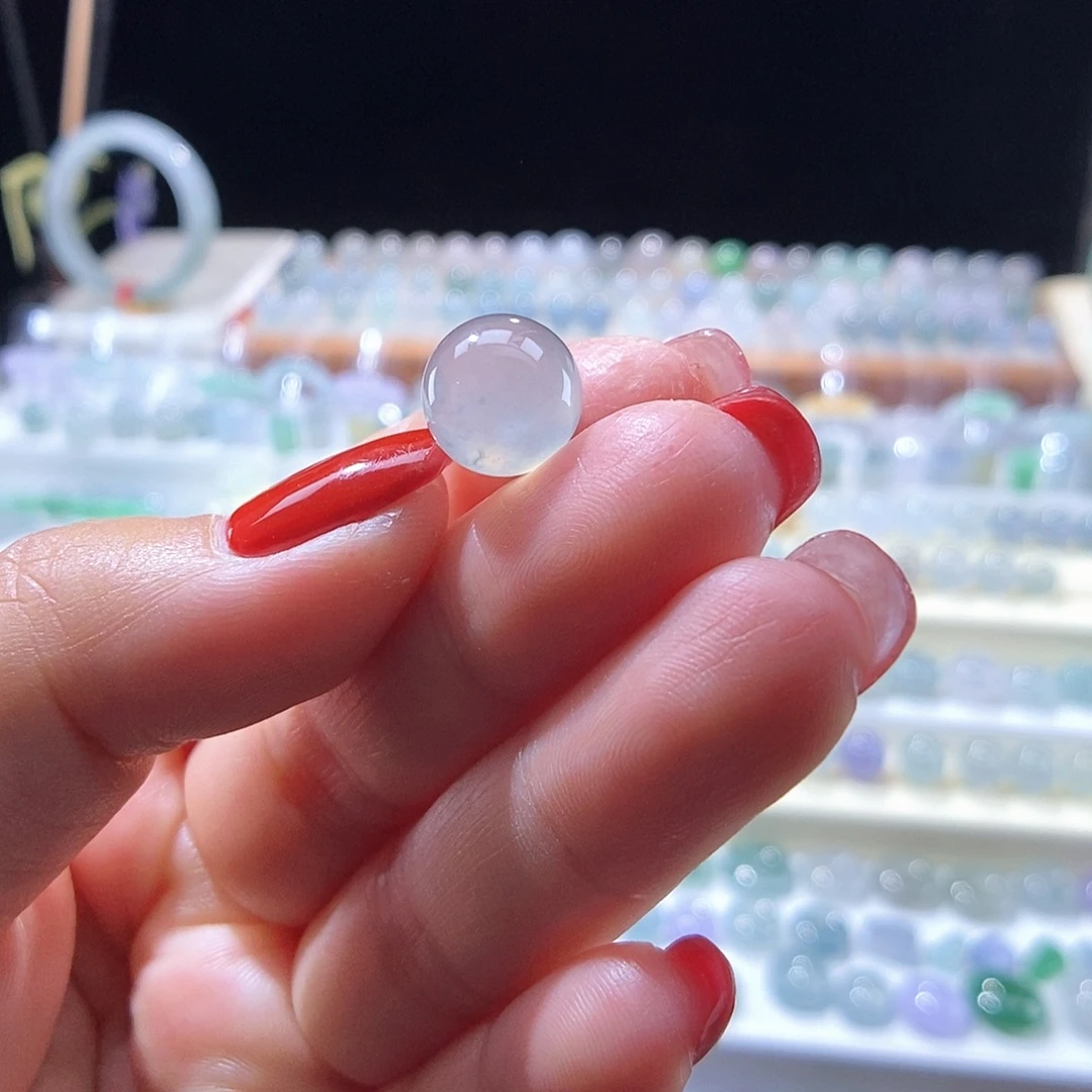 翡翠未镶嵌颈饰圆珠10.5