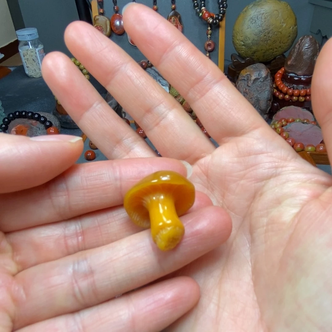 南红玛瑙珠子未镶嵌