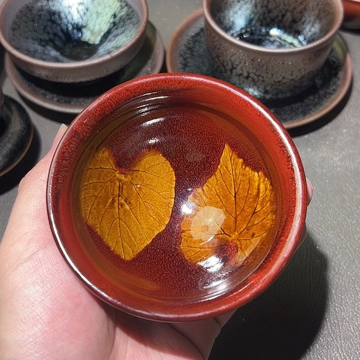 茶盏我在开会你忙什么啊亲