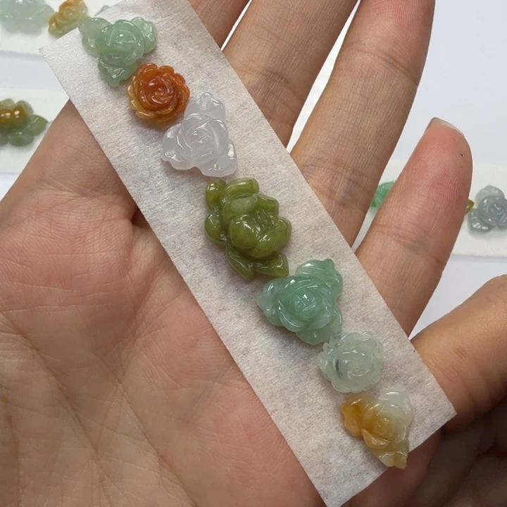 翡翠未镶嵌手绳79999999