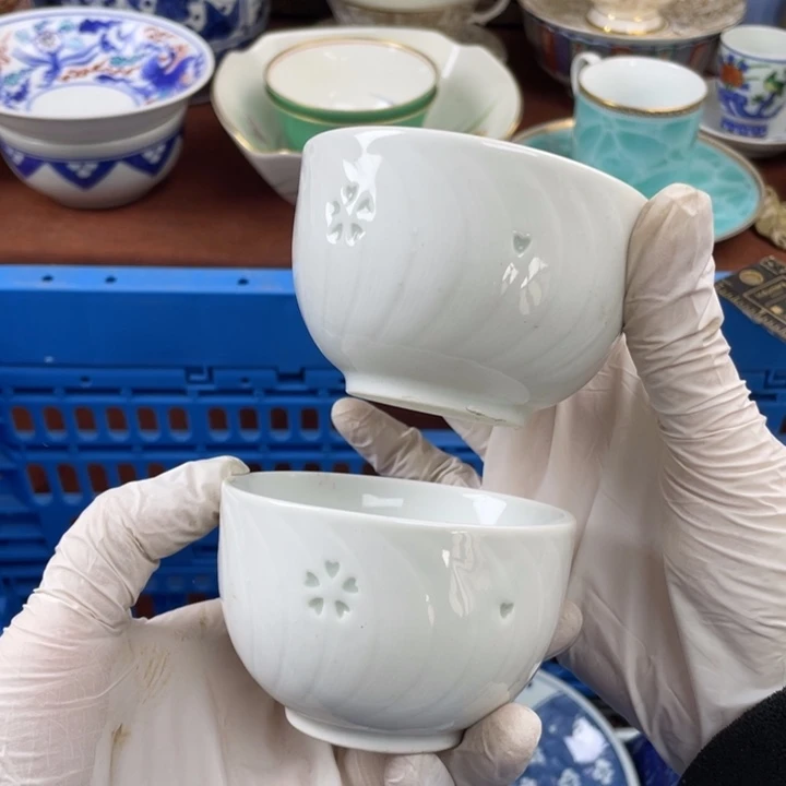 他家瓷器真美…开播了