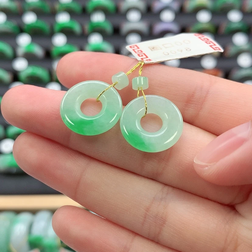 【闪购商品】未镶嵌戒指翡翠甜甜圈一对