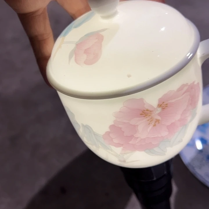手绘大球泥办公杯微瑕