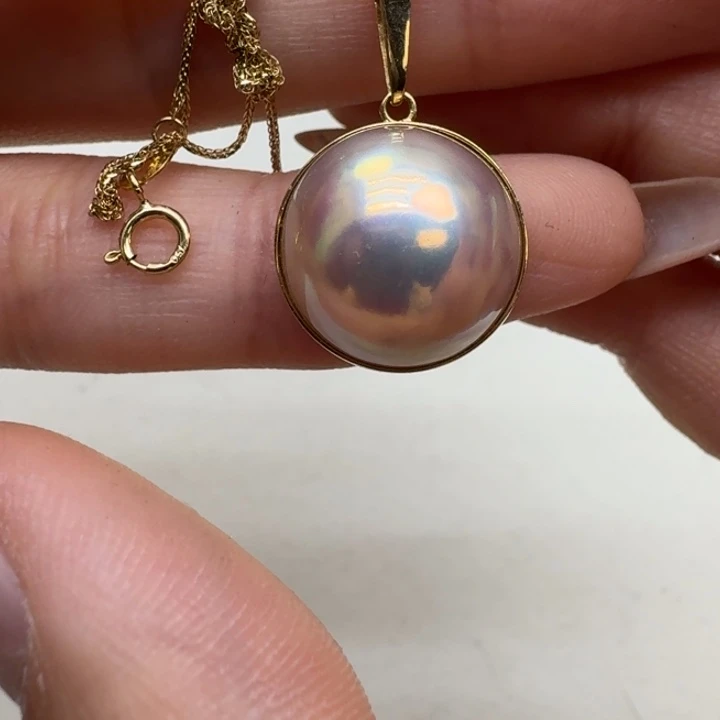 未镶嵌拼合珍珠（马贝珠）颈饰