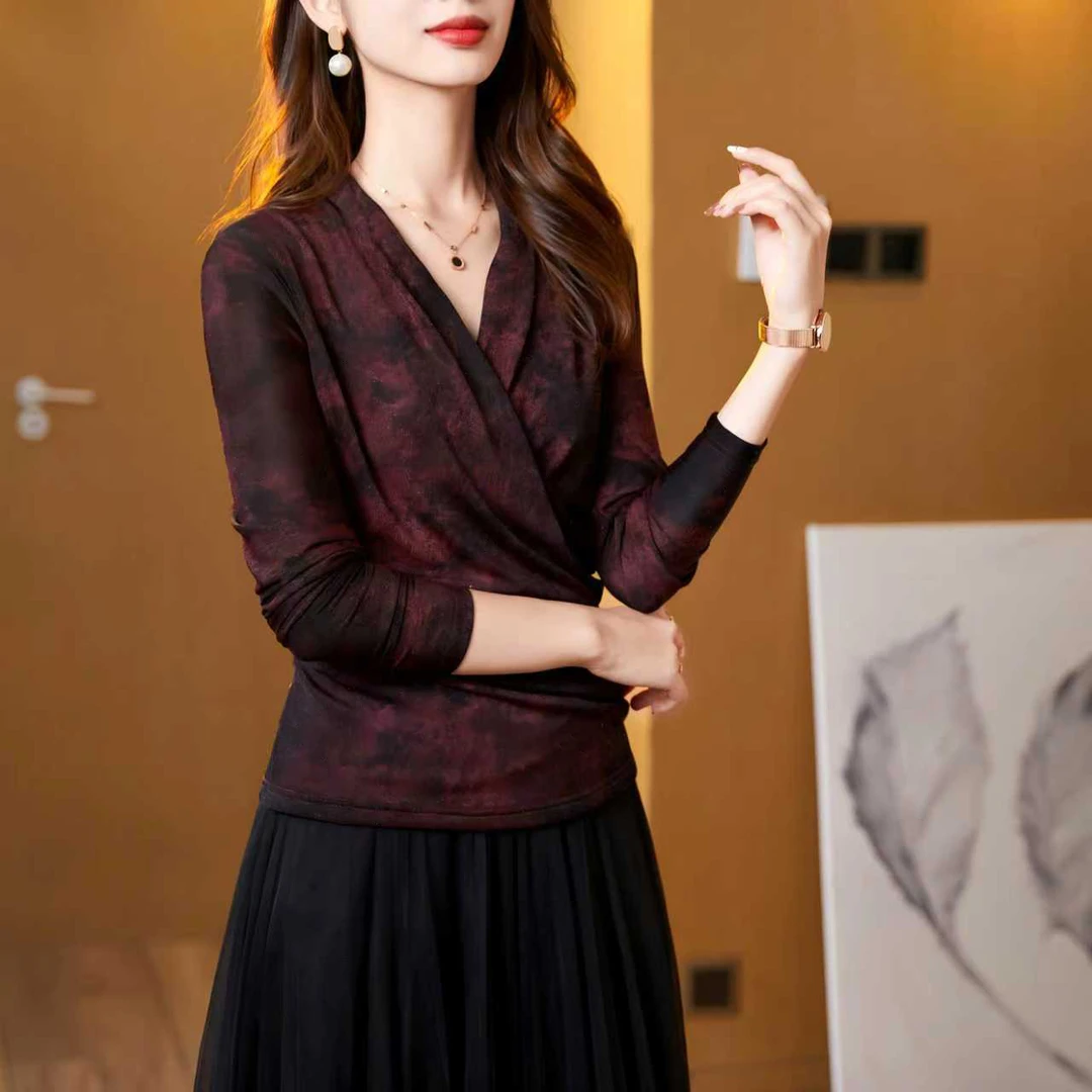 25080秋冬新款气质百搭交叉V领长袖打底衫女装大码上衣小衫T恤