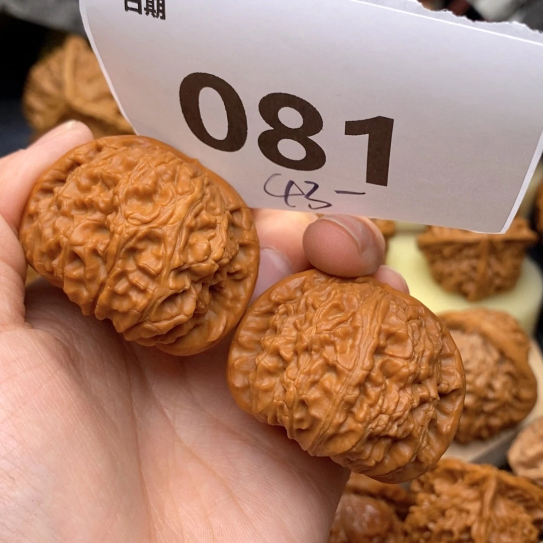 文玩核桃把件081号43棉白