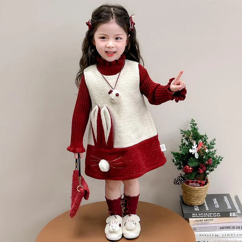 现货女宝宝加绒绣兔子年服套装裙秋冬季新款小女孩甜美毛衣连衣裙