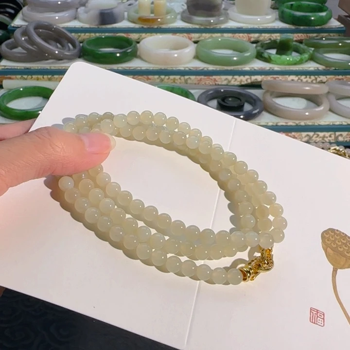 颈饰未镶嵌和田玉蜂蜜水项链