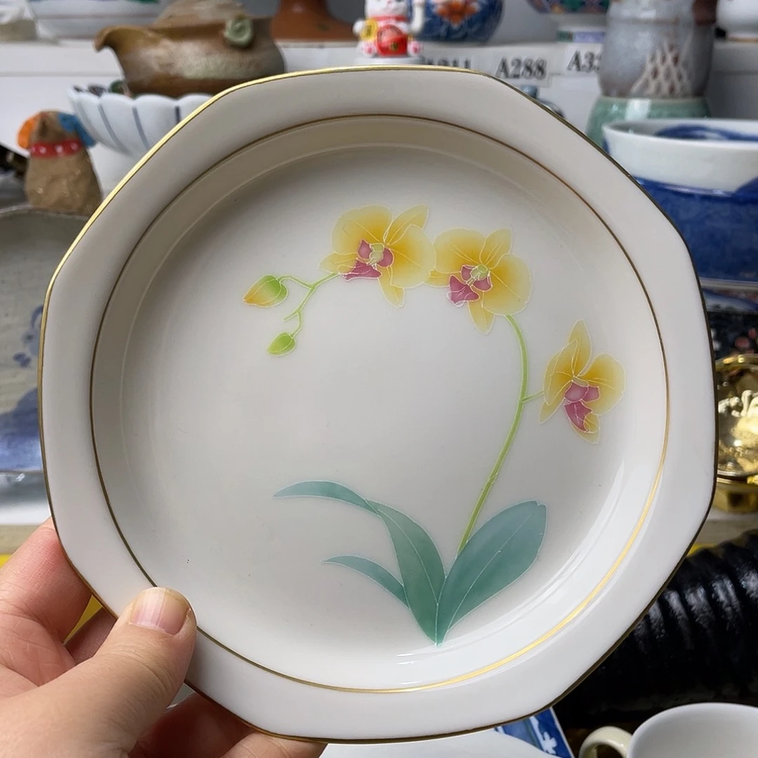 瓷片哈哈哈我真的不喜欢这样了