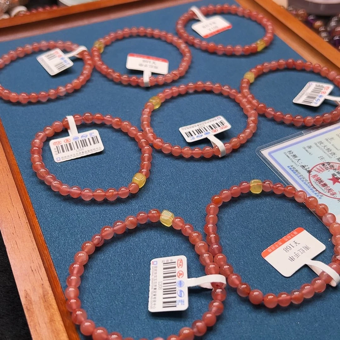 南红玛瑙未镶嵌手链