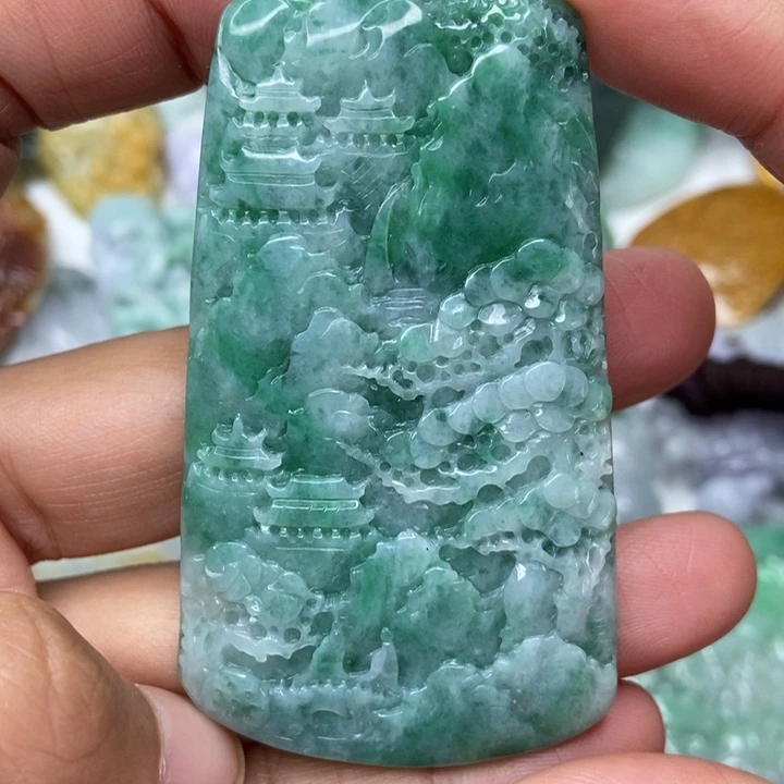 定制翡翠未镶嵌翡翠