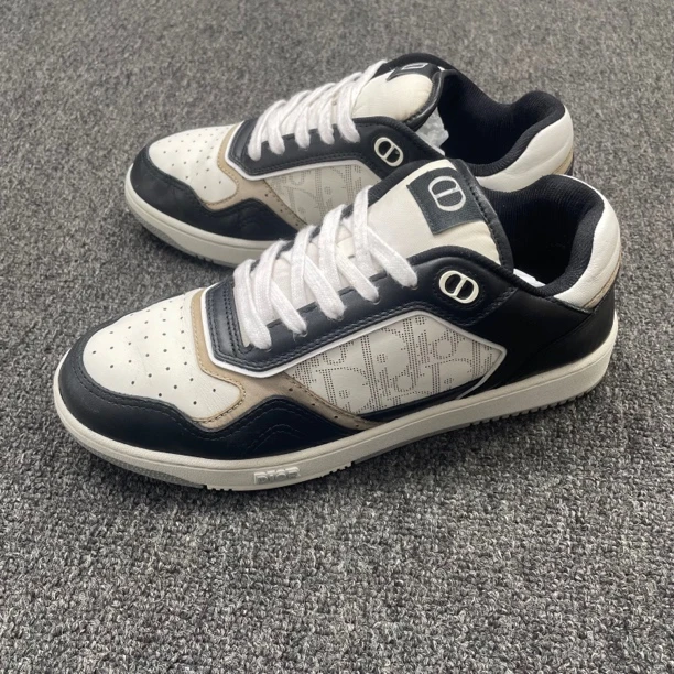 95新 DIOR/迪奥 B27 Oblique 黑白低帮板鞋40码98新公价9200
