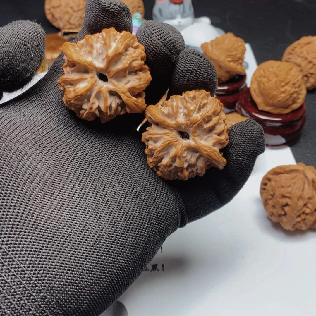 文玩核桃把件M****?A2287苹果40