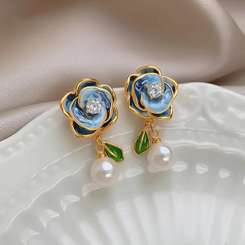铜合金耳饰 山茶花珍珠耳钉女珐琅滴釉耳环轻奢小众高级夏季耳饰