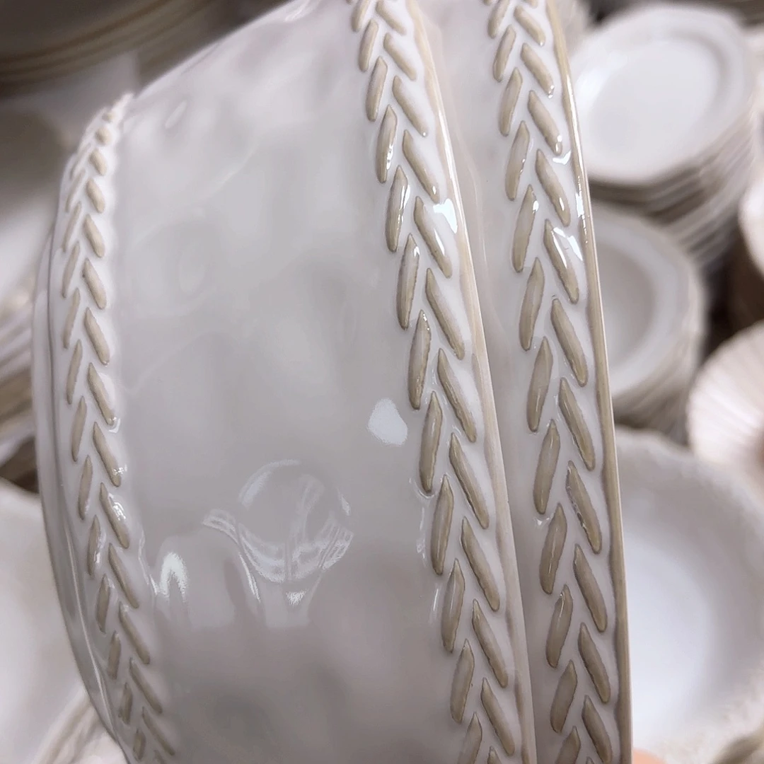 瓷片瑕疵特价陶瓷汤碗