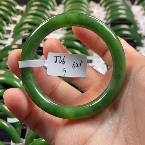 和田玉（碧玉）手镯未镶嵌