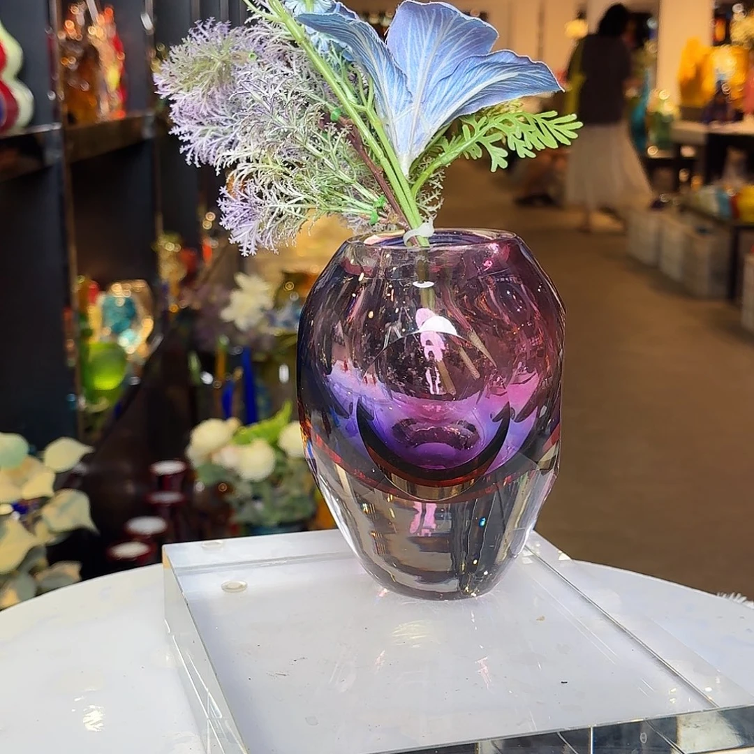 琉璃手工艺品琉璃花的颜色也是非常