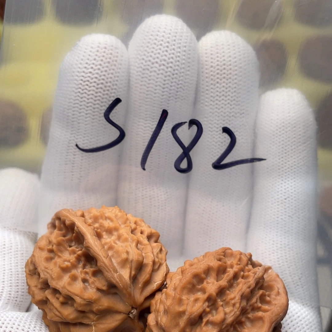 把件文玩核桃十三鸡心35