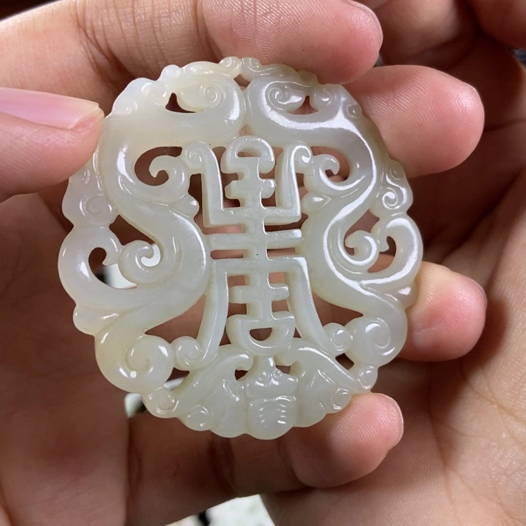 和田玉挂件未镶嵌一***！