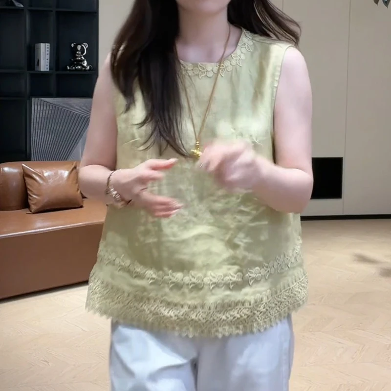 2025夏季韩系新款时尚气质百搭显瘦设计感背心LK2504069