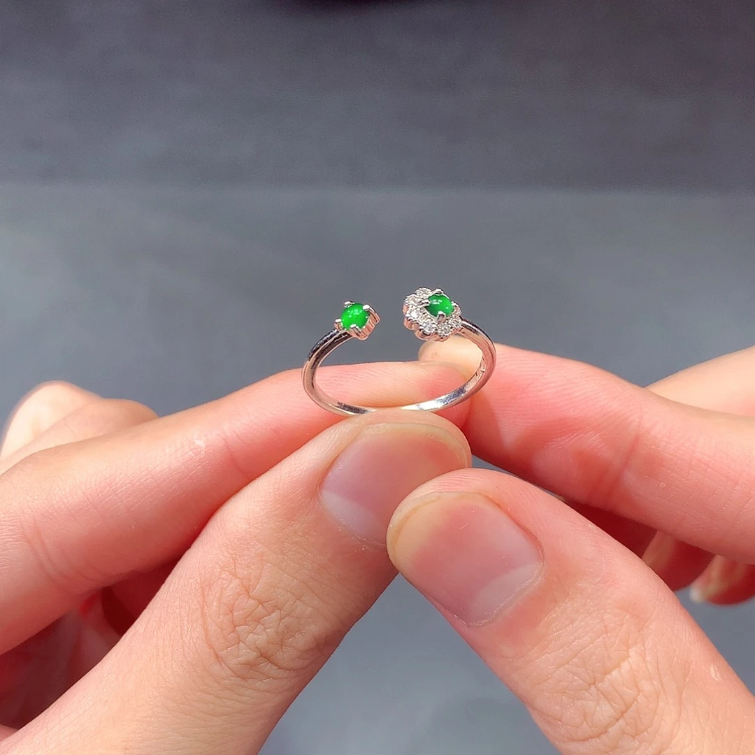 翡翠戒指未镶嵌翡翠