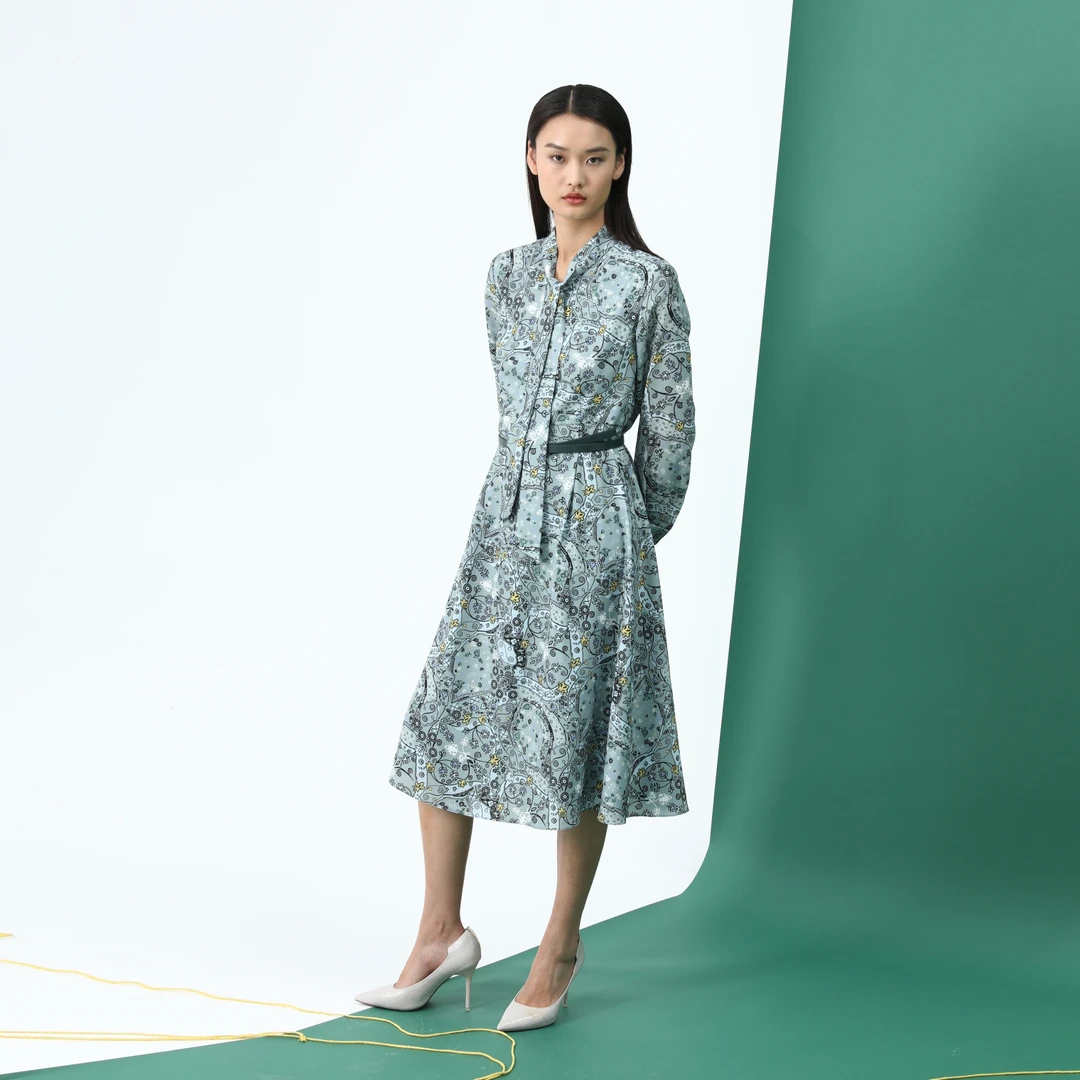 【众心专享】西贝伦连衣裙S24C6520