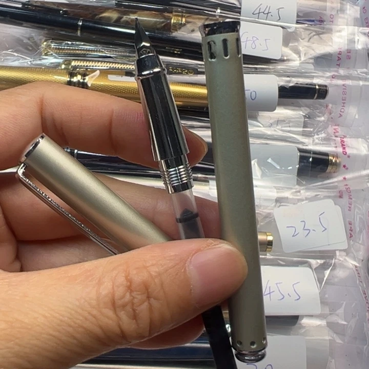 罗氏A0052钢笔一支可卸上墨器