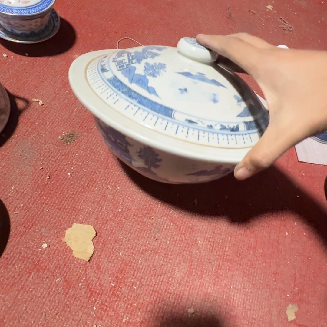 景德镇的陶瓷瓷器