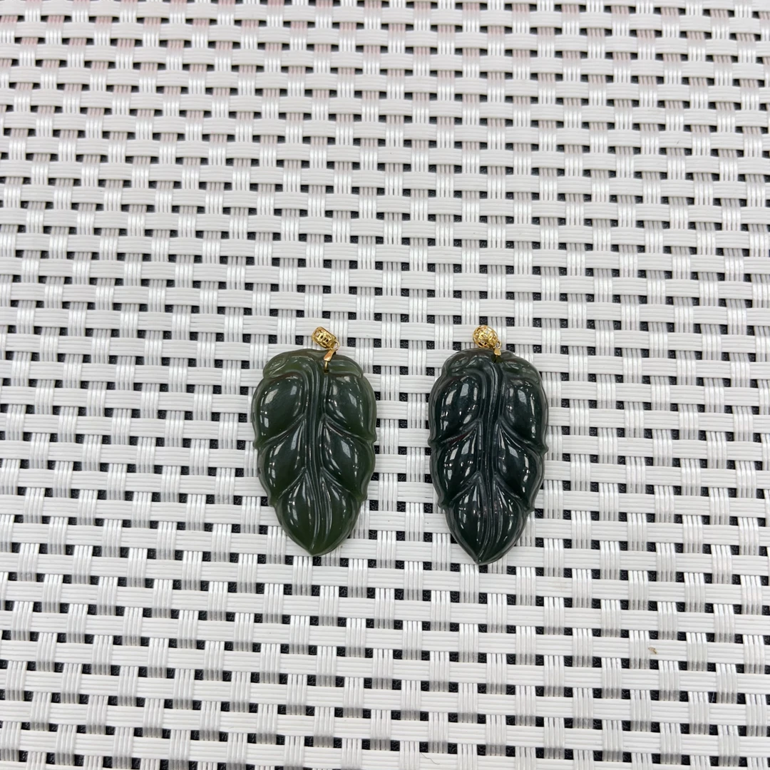 天然和田玉树叶吊坠多样性拍一发一c82286