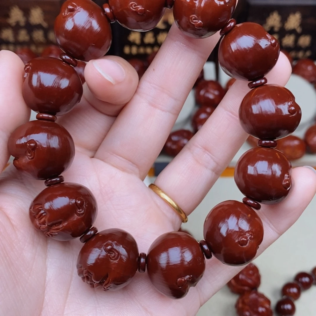 橄榄核吊坠百态人生