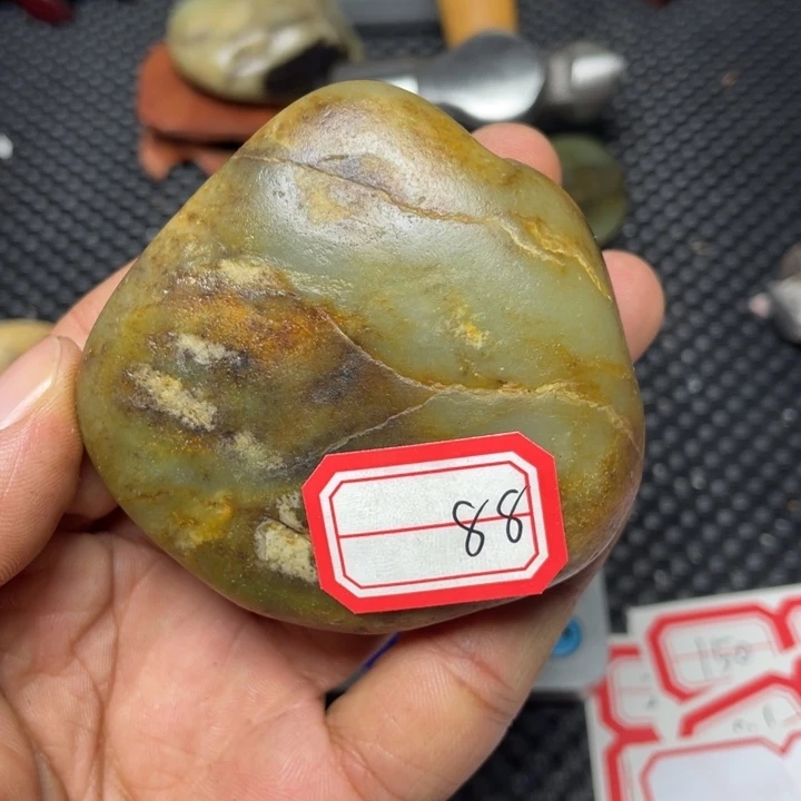 颈饰未镶嵌和田玉88