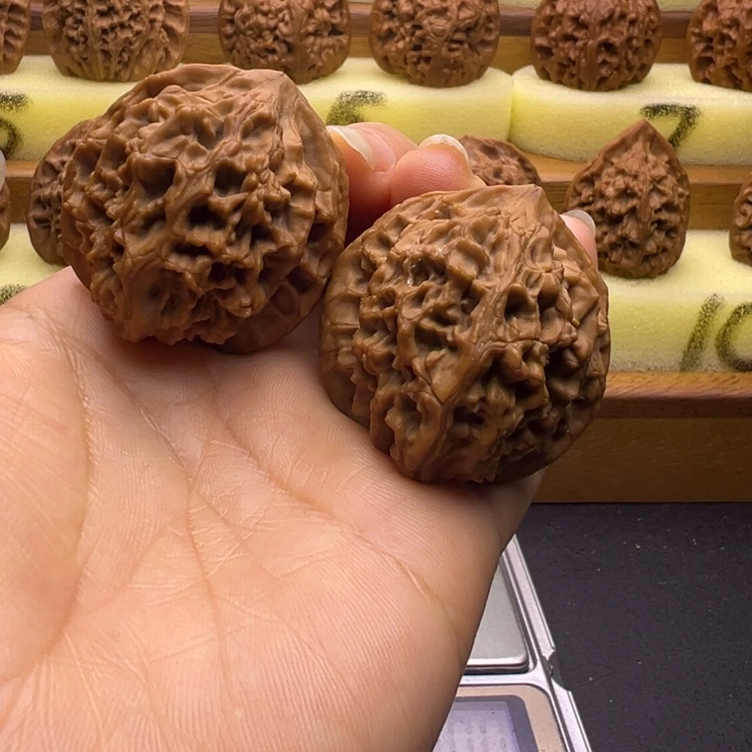 文玩核桃把件水晶灯篓37