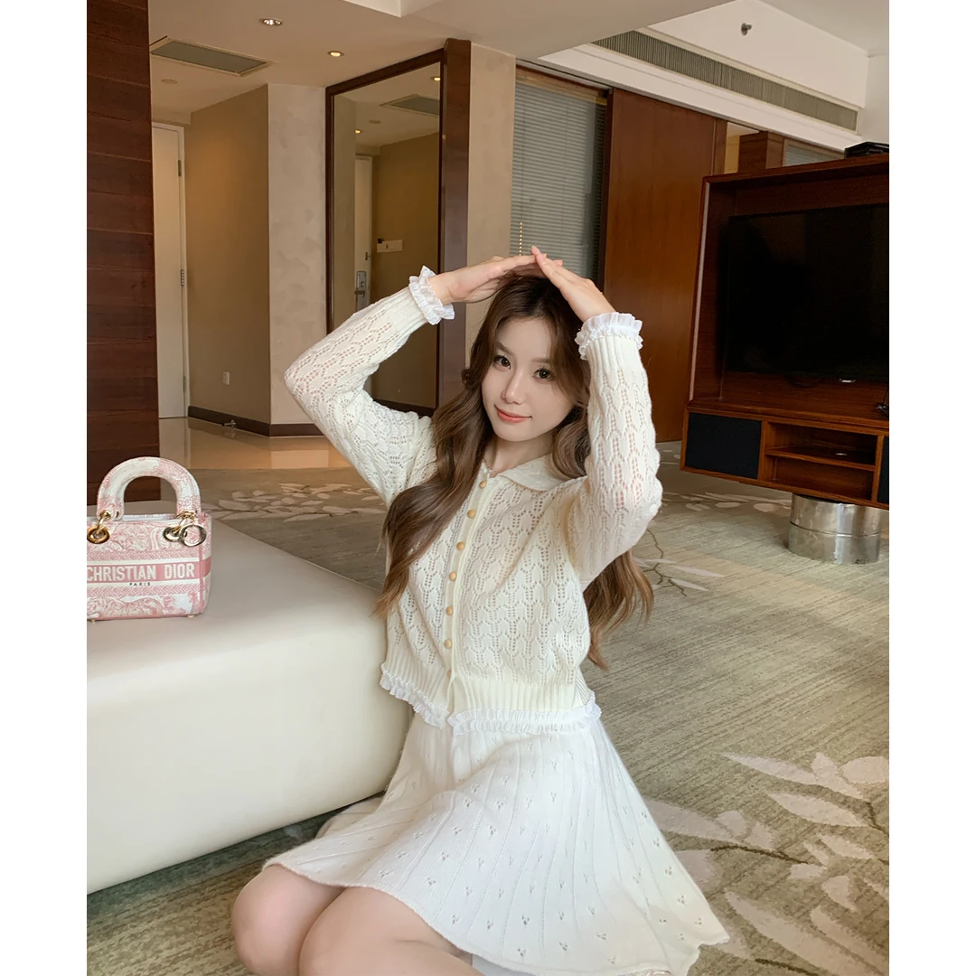 10.10新品 本希benxe/头号甜心 手工勾花羊毛针织上衣+半裙套装