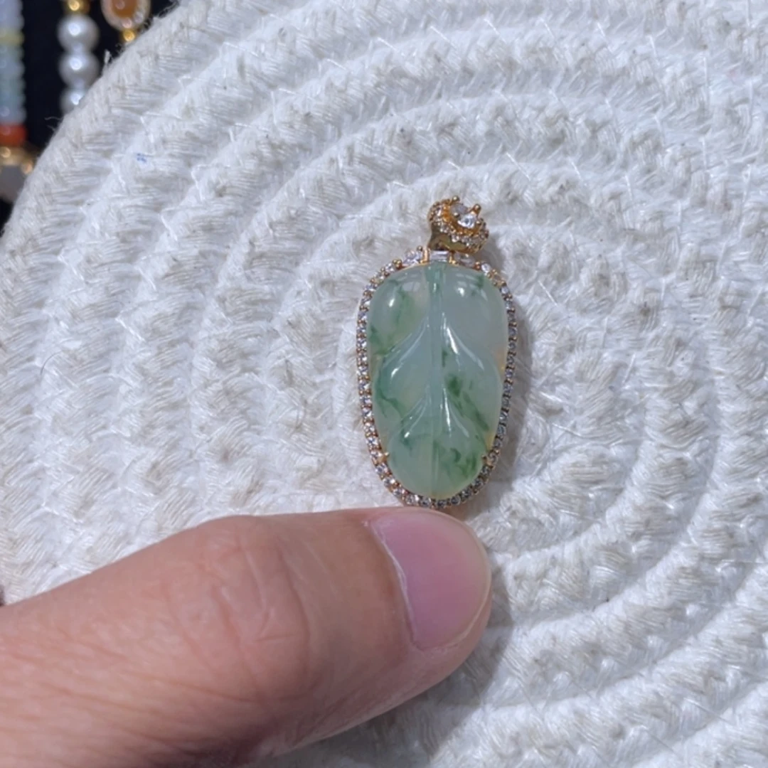 翡翠银S925镶嵌颈饰