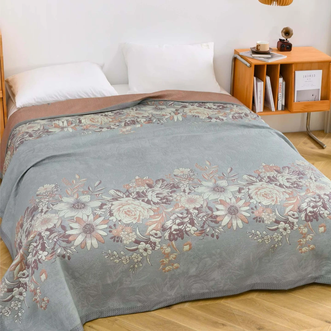 【攀花争艳】200*230cm床盖亲肤可机洗轻奢高端四季通用银丝