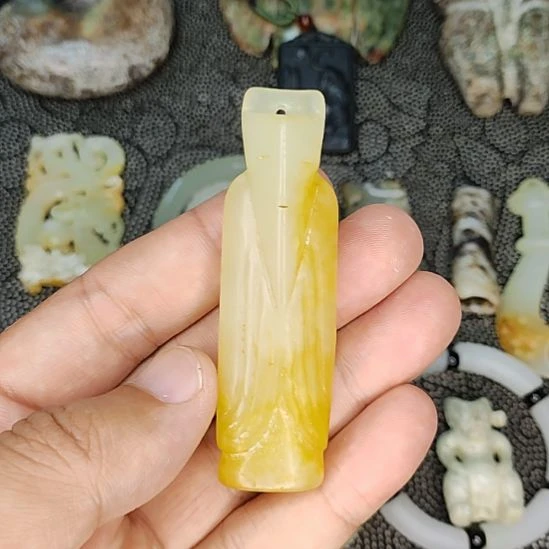 把件龙脊菩提物件优美，欢迎咨询
