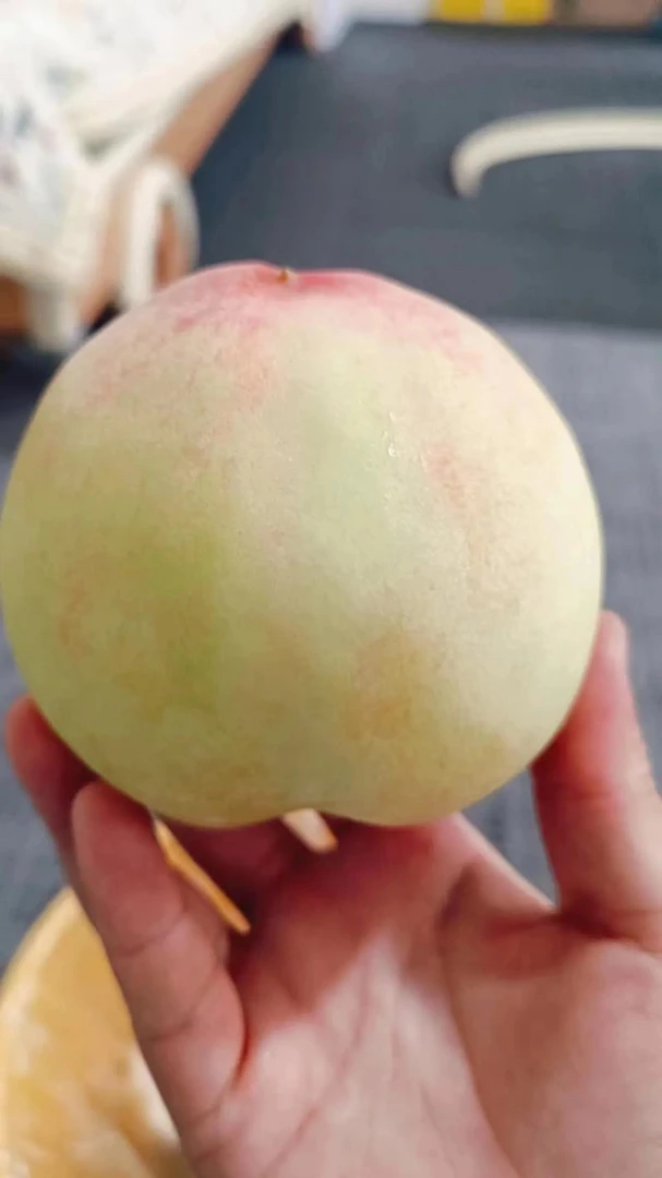 水蜜桃新鲜水果当季现摘现发软甜多汁