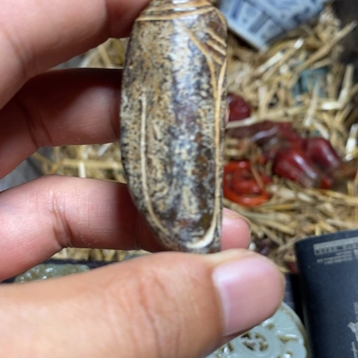 和田玉（糖玉）未镶嵌挂件