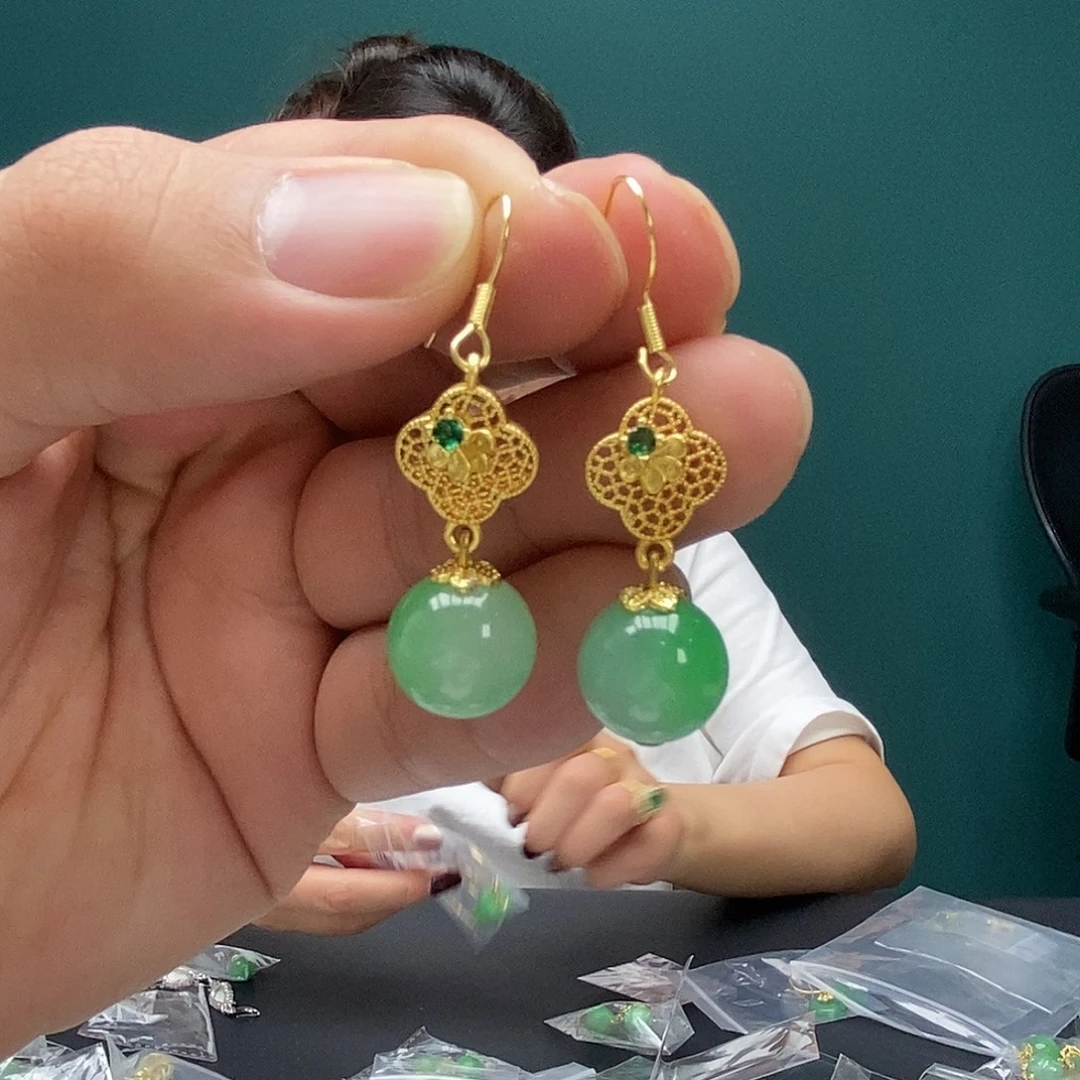 翡翠未镶嵌戒指88