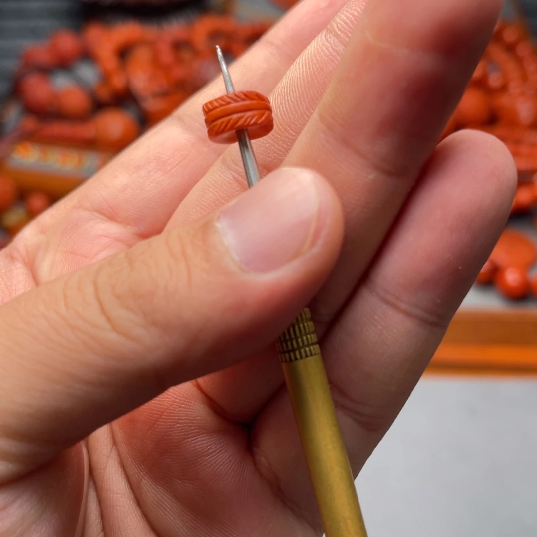 未镶嵌配饰南红玛瑙