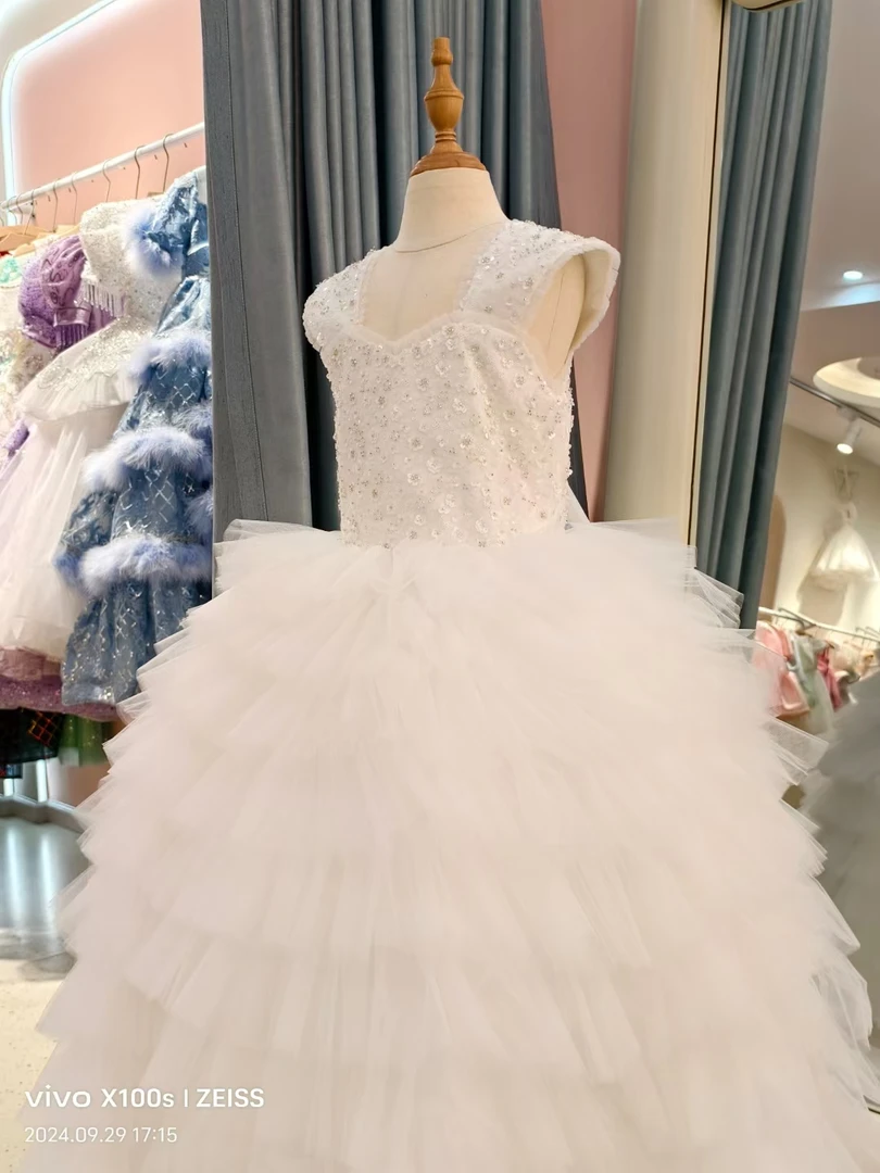 女童礼服款式处理