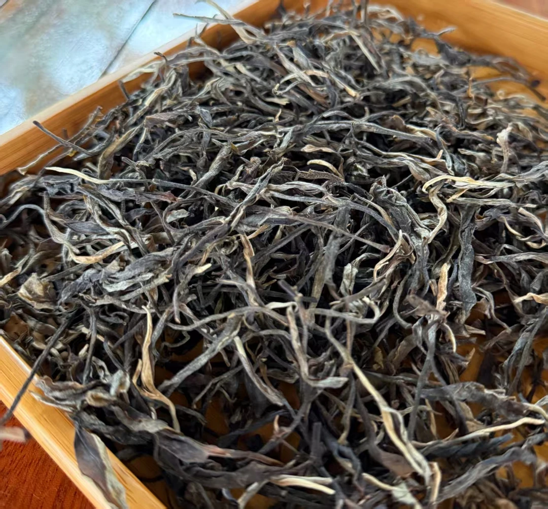 2024年 勐库大雪山古树春茶生茶散茶500克