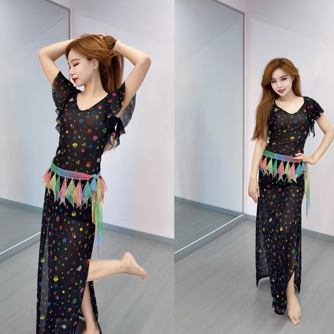 2026新款肚皮舞袍子网纱印花花边短袖时尚开叉连身裙遮肚女