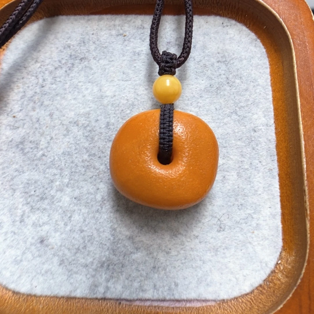 蜜蜡颈饰未镶嵌蜜蜡