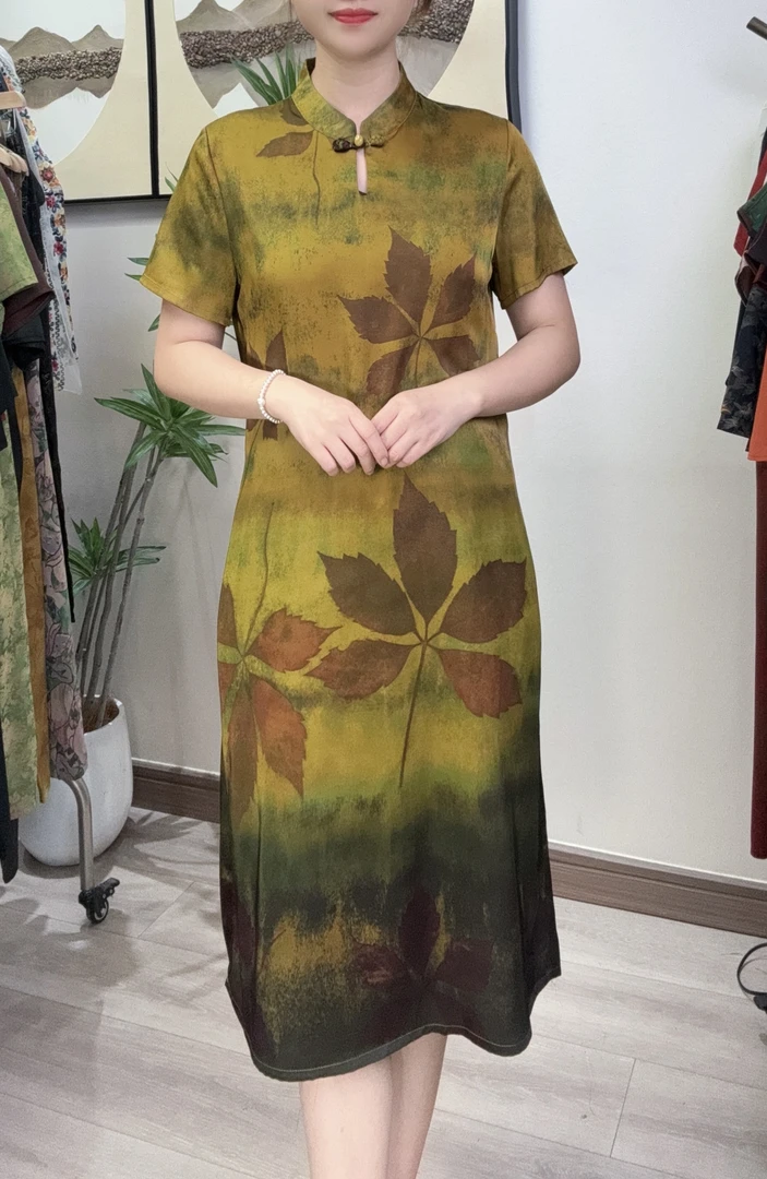 1010-1夏季型款宽松显瘦妈妈装，新中式大码裙子