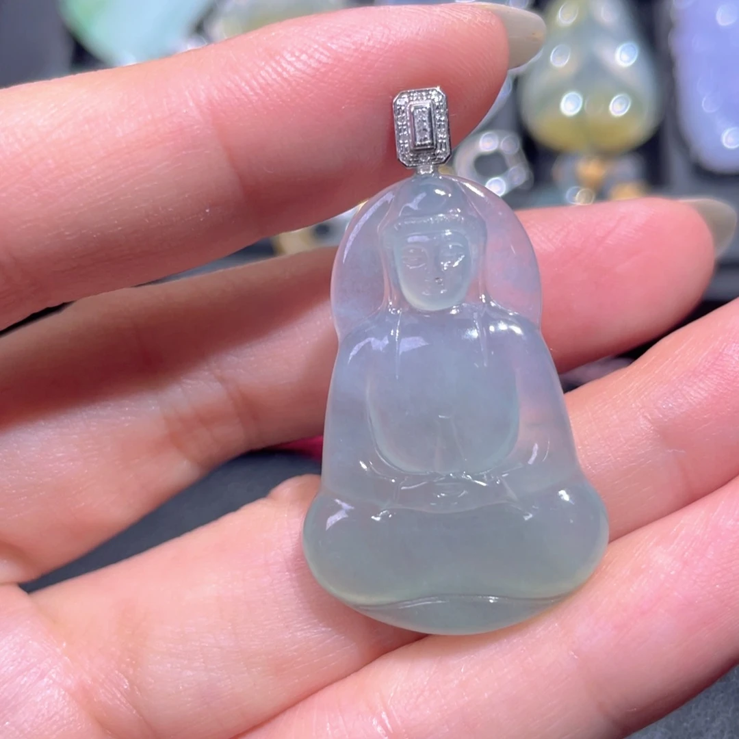 颈饰18K金镶嵌翡翠翡翠