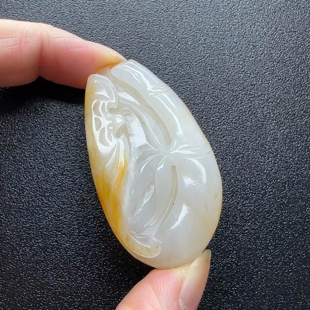 未镶嵌和田玉挂件